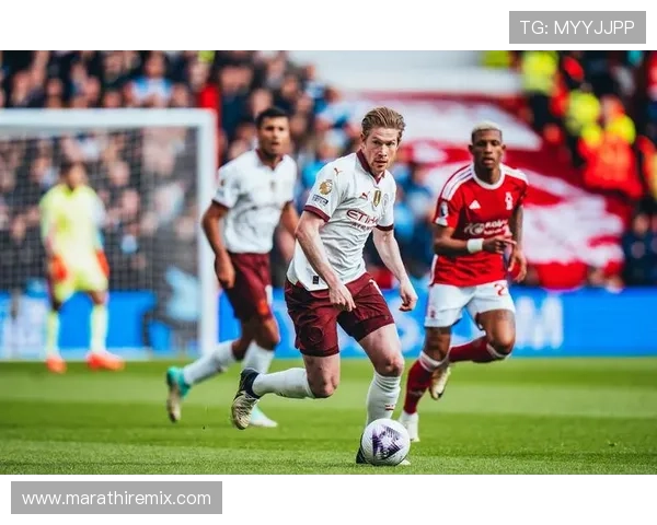 曼城阵容老化危机:豪门的奢华背后,中场的变革或将成为争冠隐患! 曼城阵容老化危机:豪门的奢华背后,中场的变革或将成为争冠隐患!